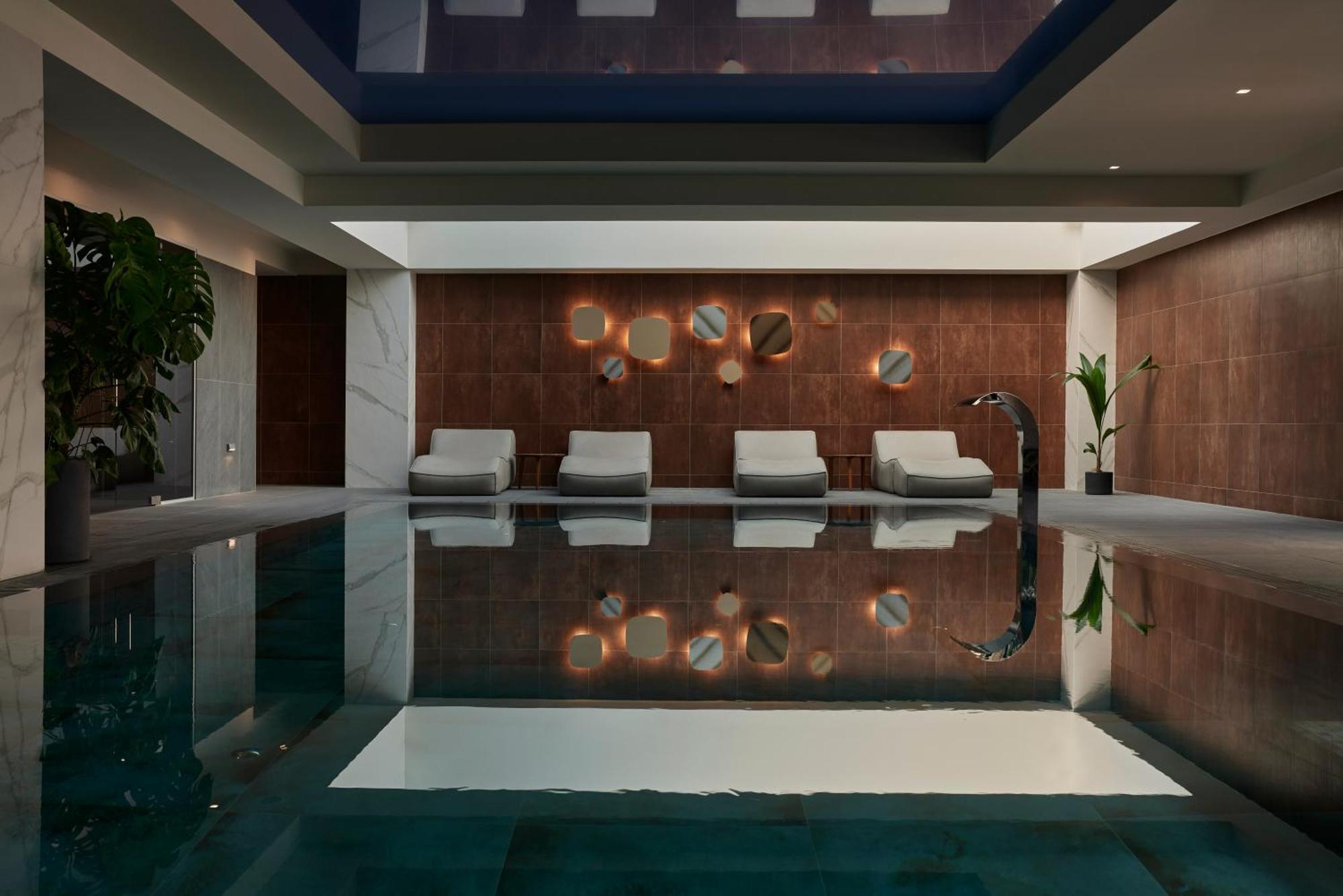 Amira Luxury Resort & Spa - Adults Only Adelianos Kampos Eksteriør bilde
